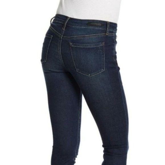 Super cute 🦋 Articles of Society Sarah Butterfly 🦋 Raw Hem Jeans ~ NEW 🦋 - Picture 16 of 16